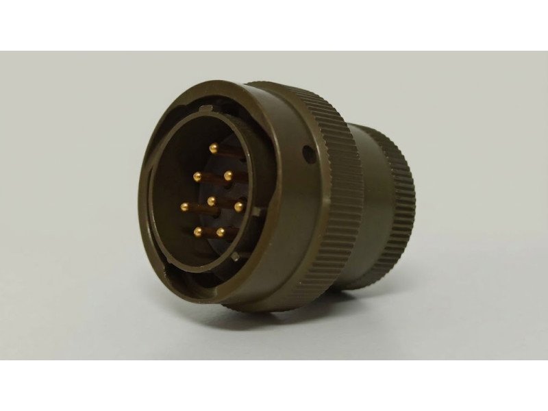 Конектор MS3116E16-8P Конектор MS3116E16-8P