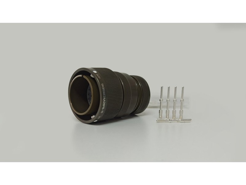 Конектор VG95234M-24A28PN CA3106E24A28PB-15